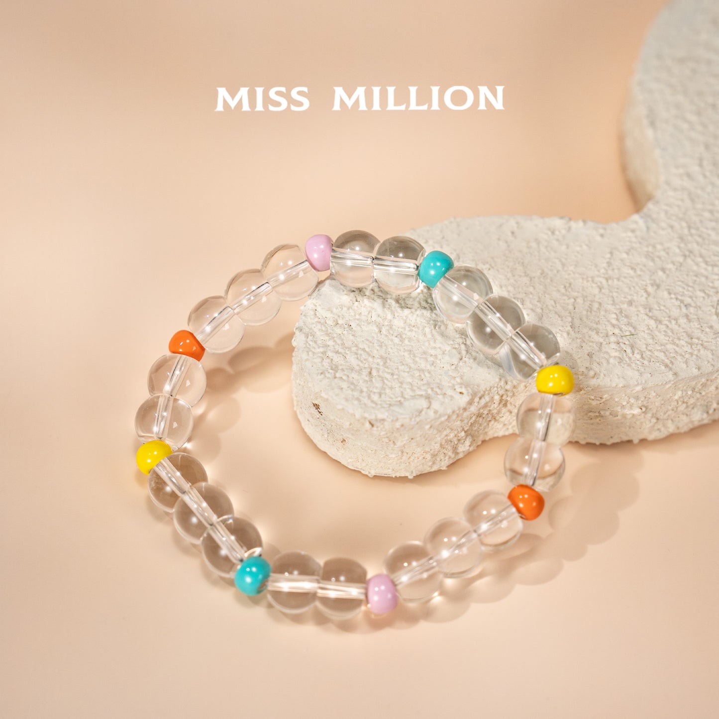 With unique apple bead shape, purifies negative energy, stabilizes emotions&boosts focus