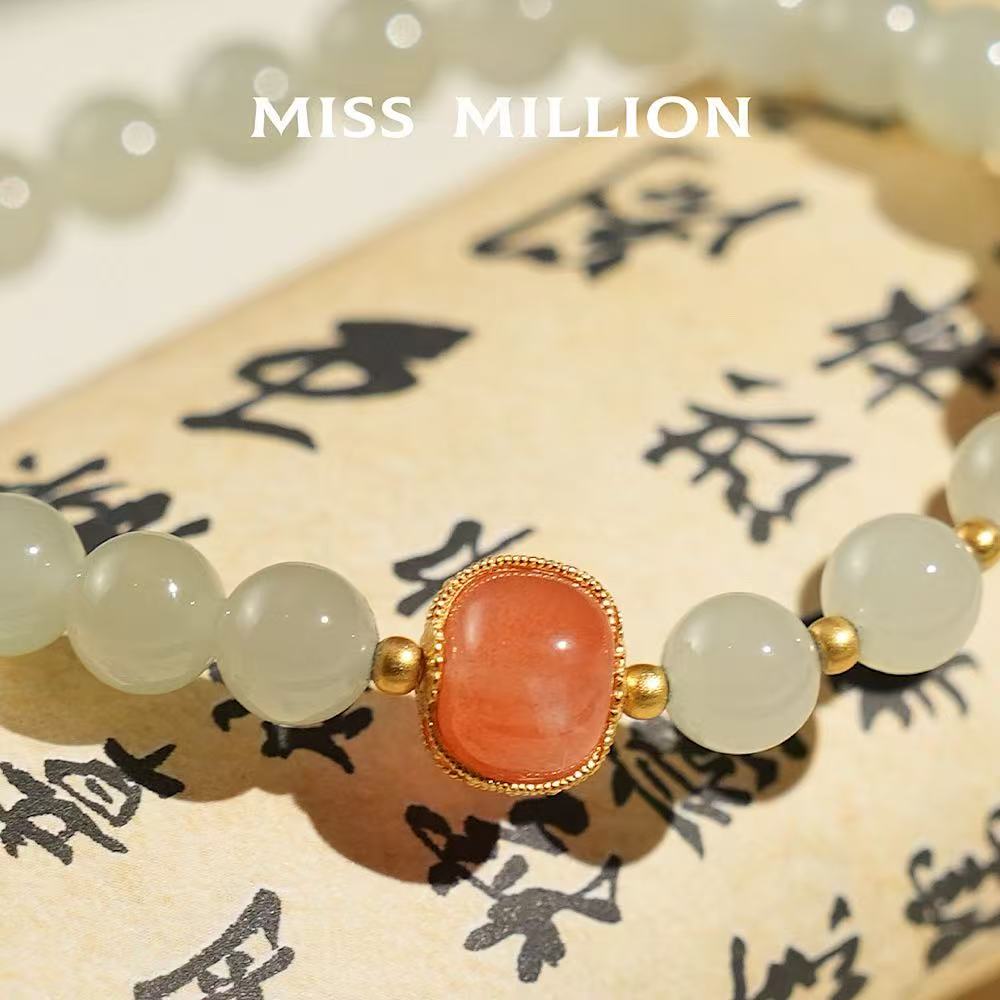 Qing Shui Hetian jade showing gentle brightness and calm softness