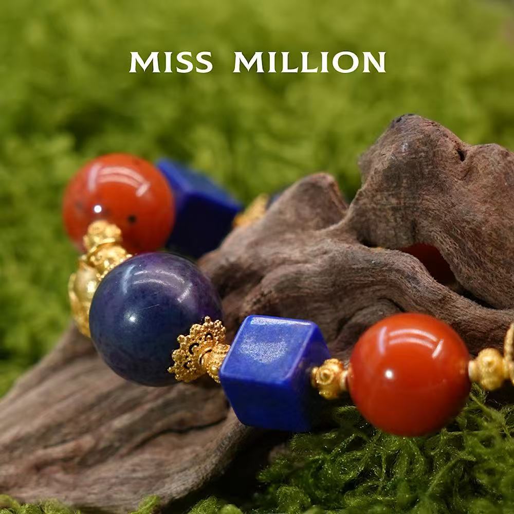 Nanhong jewelry for prosperity and good fortune