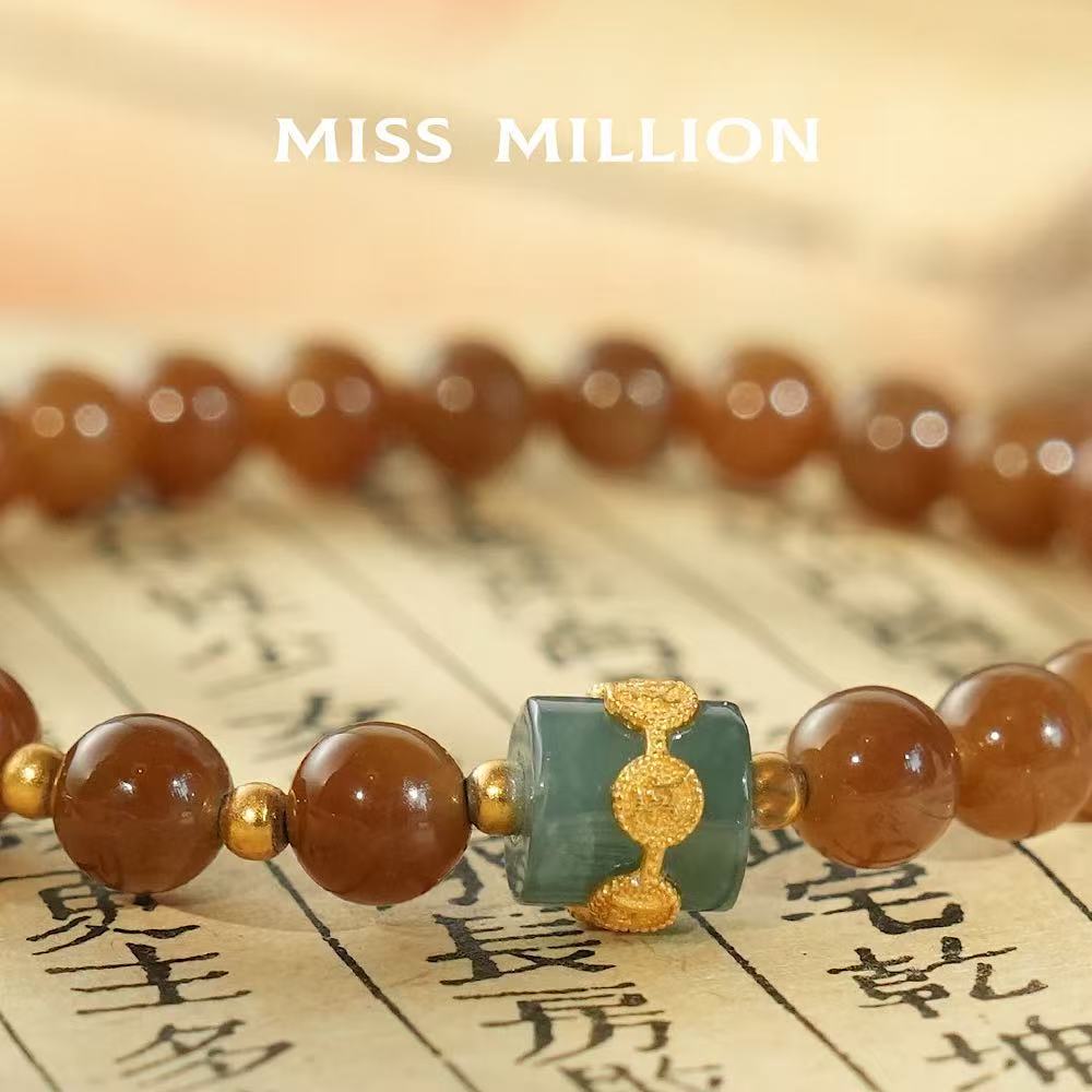 Pearl blue water jadeite accessory, precious and auspicious, presenting an elegant and grand atmosphere