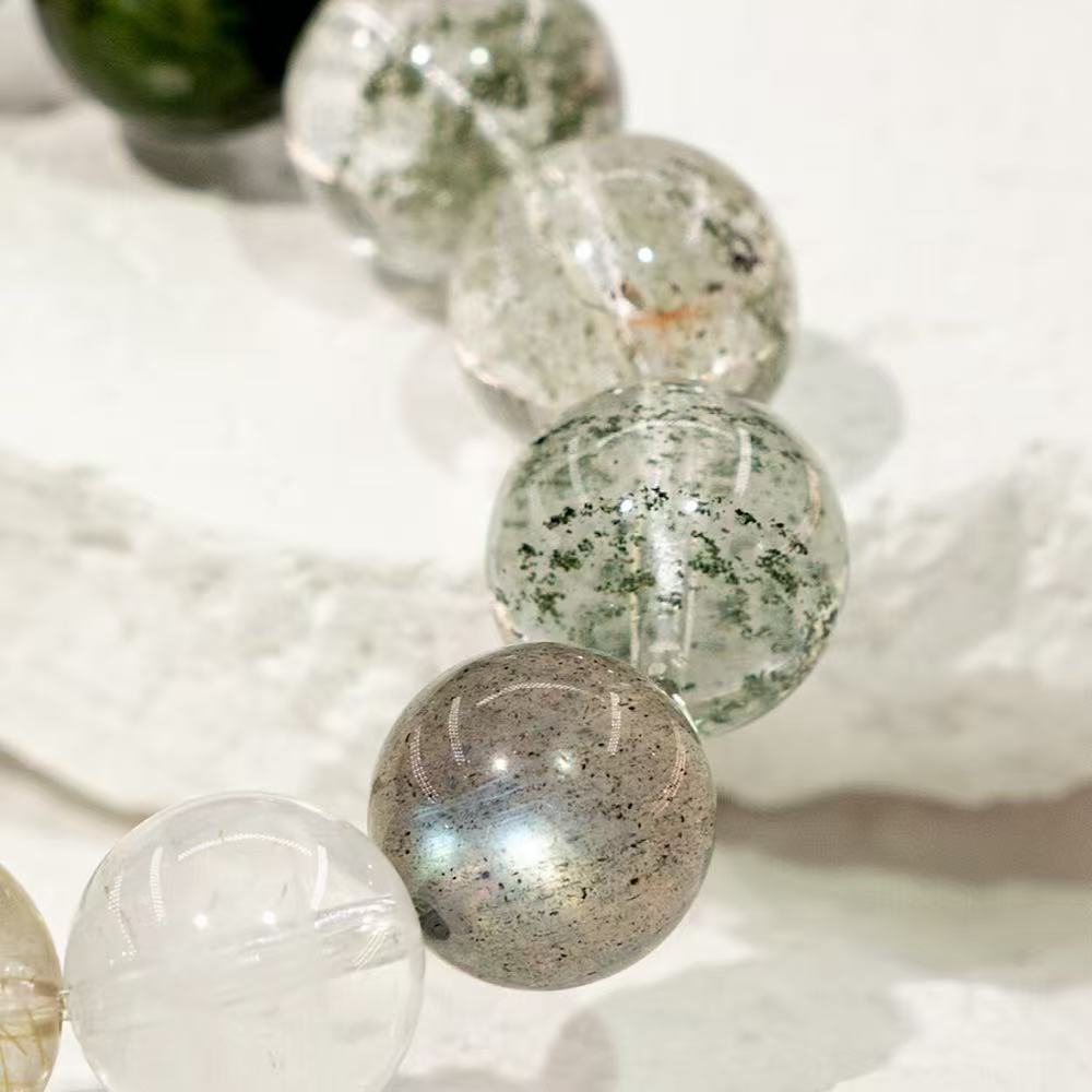 White quartz running ring is believed to bring a change of luck and continuous good fortune