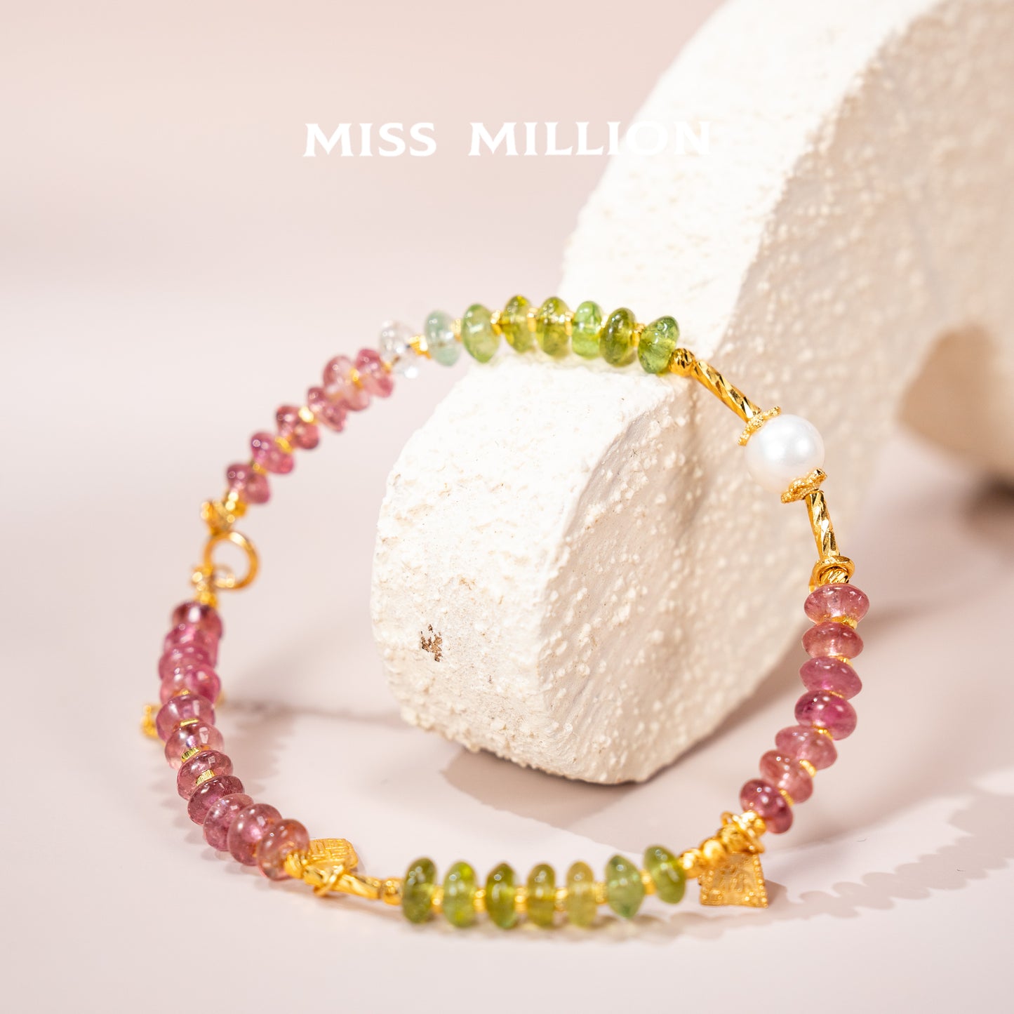 Known as the "Stone of Good Fortune," tourmaline attracts wealth, protects health, and brings good luck. Ideal for seeking prosperity, love, and career success